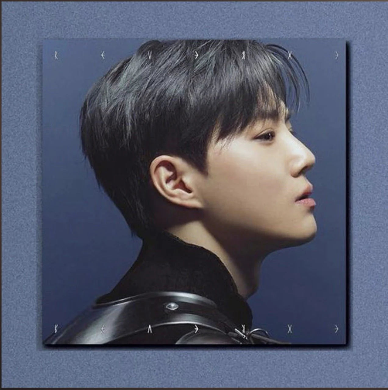 EXO – The 8th Album [REVERXE] (Compact Ver.)